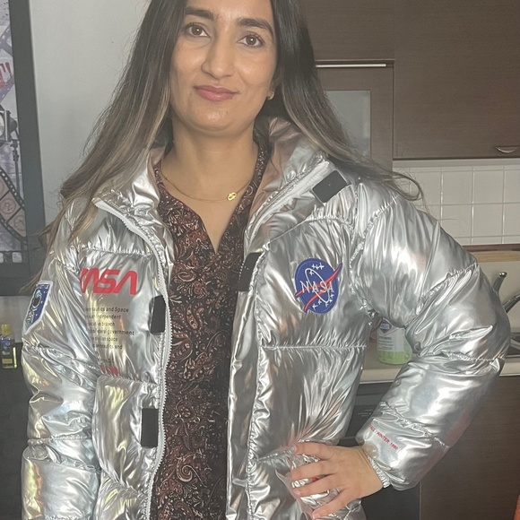 NASA winter silver puffy coat - Picture 1 of 6